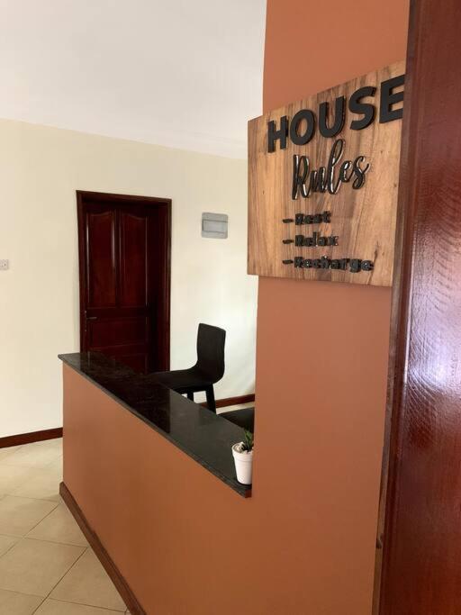 Cozy 2-Bedroom Apartment Within City Limits. Kampala Buitenkant foto