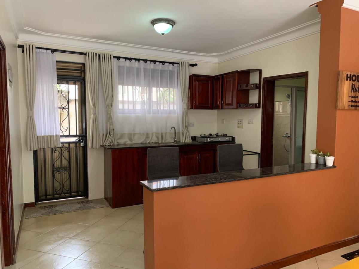 Cozy 2-Bedroom Apartment Within City Limits. Kampala Buitenkant foto